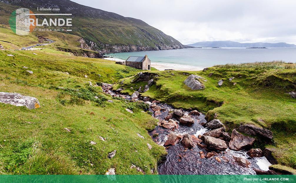 Plage de Keem sur l'île Achill